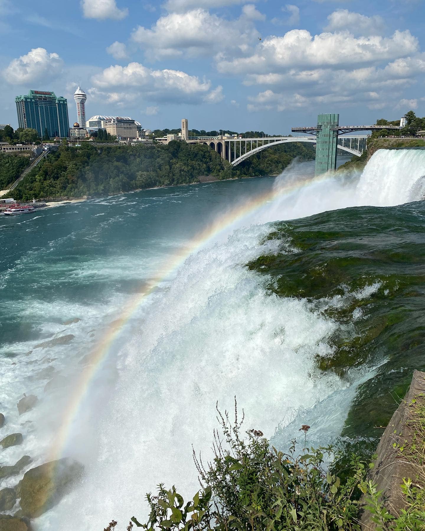 Rainbow-AmericanFalls.jpg